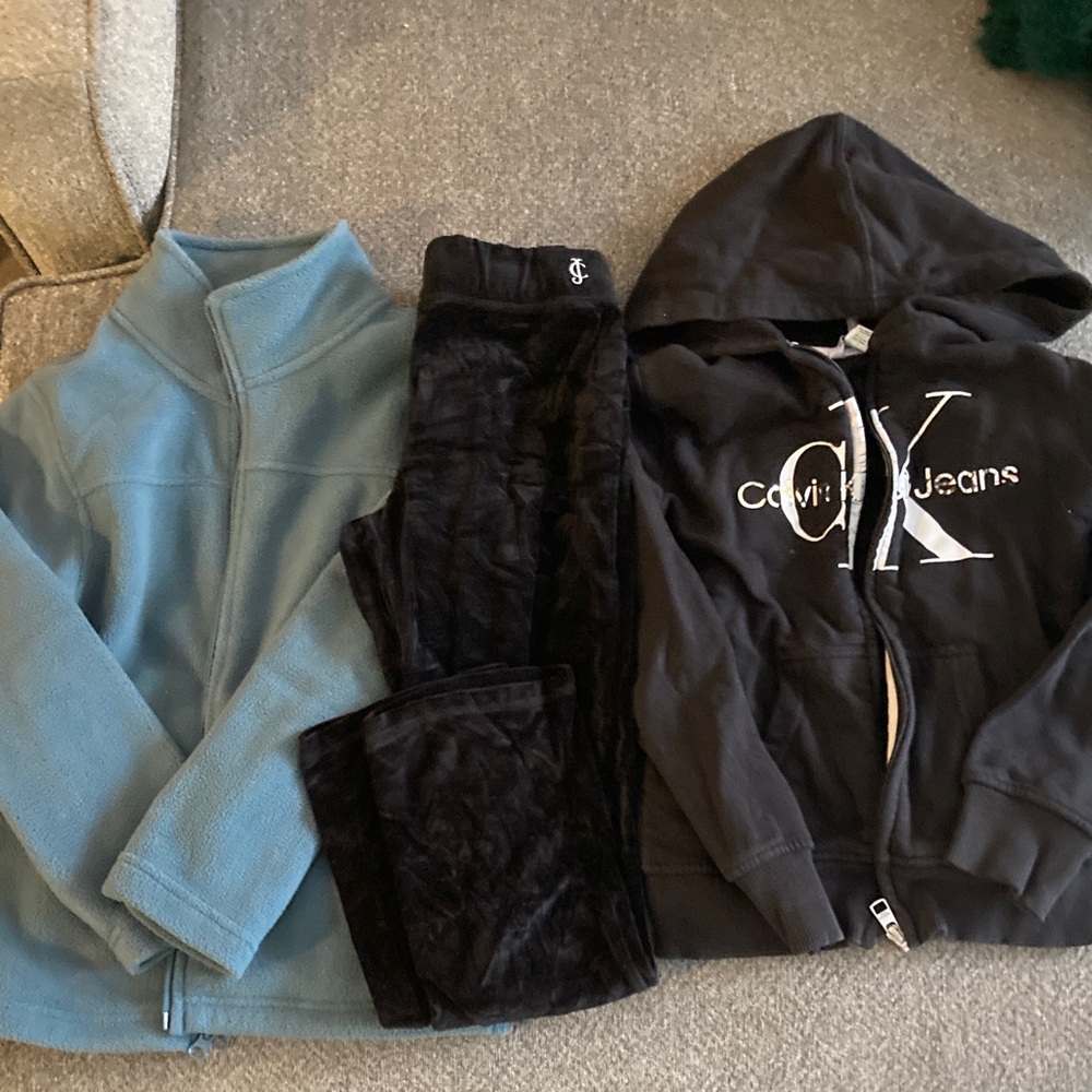 Sweatshirt jacket and valor pants